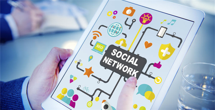 “社交媒体客服”—企业创收利器（附详细数据对比）