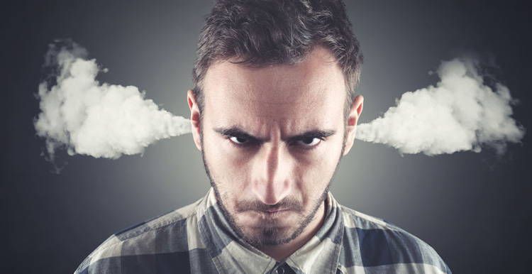 亚马逊：半夜起来，发现跟卖我的是我的员工