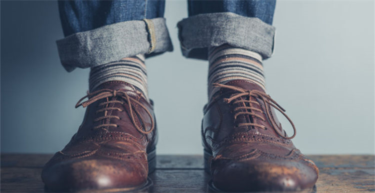 一个靠卖袜子的电商初创企业就能融资1.33亿，佩服吗？