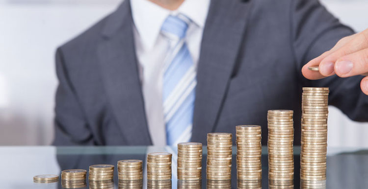 美国人没钱了？美国消费者口袋又涨了！