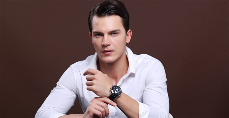 爆款手表，一年可销3000万