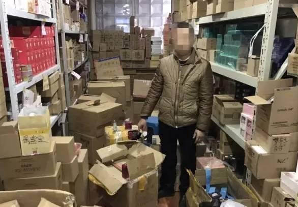 你用的兰蔻可能是假的！浙江侦破特大化妆品售假案