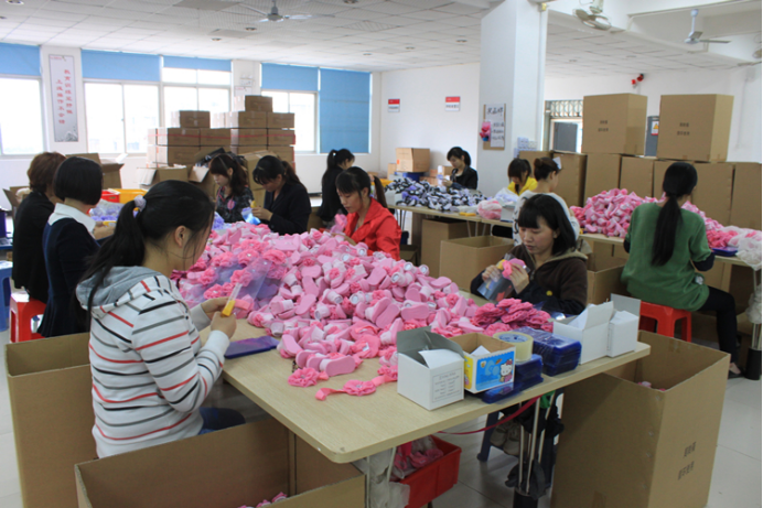 配饰礼盒，适合带到新生儿庆典趴！