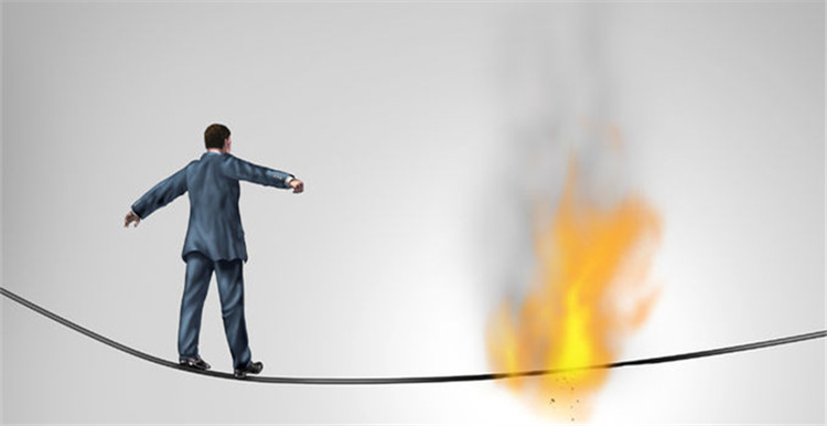 小心踩雷！Primark 因销售“儿童版”比基尼遭批