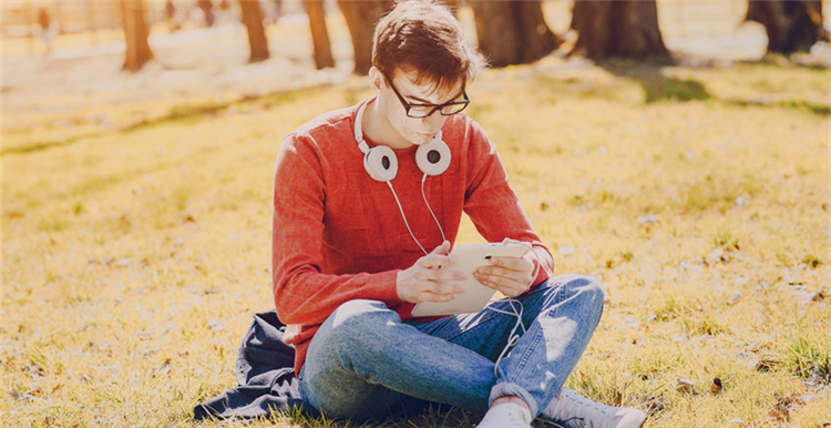 欧码爆款男士卫衣，助推你的店铺销售