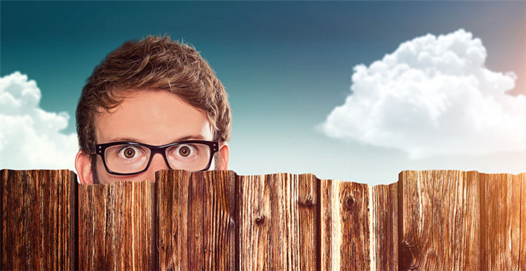 3C卖家羡慕吗？这款手机支架的年销售收入增长超800%