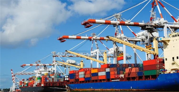 卡拉奇港大型集装箱船相撞事故后续，港口现已恢复运营