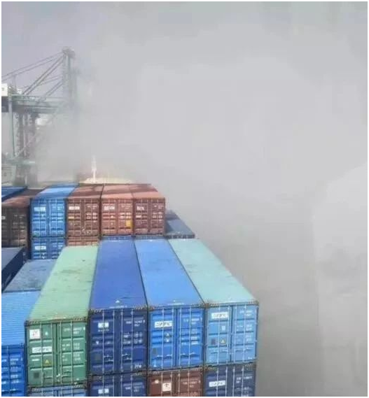 上海港频受大雾影响仍在封航，众多船舶恐延期！