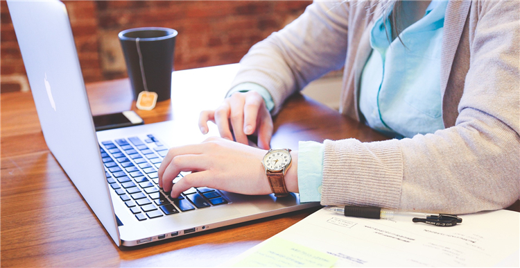 如何用Facebook动态创意功能使一条广告日安装破3K？