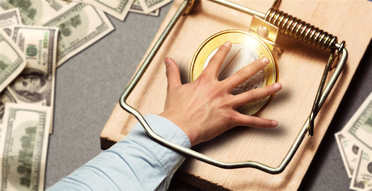 外媒惊呼：外国卖家禁不住中国高仿诱惑，锒铛入狱！