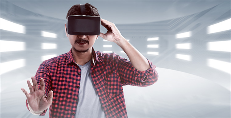 广交会展商：跨境电商中小卖家卖货“跟风”，未来大品牌将陆续进入