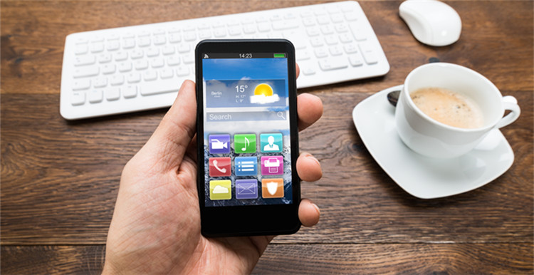 手机配件品牌诞生记：敦煌网卖家80后蒙古汉子两次电商转型