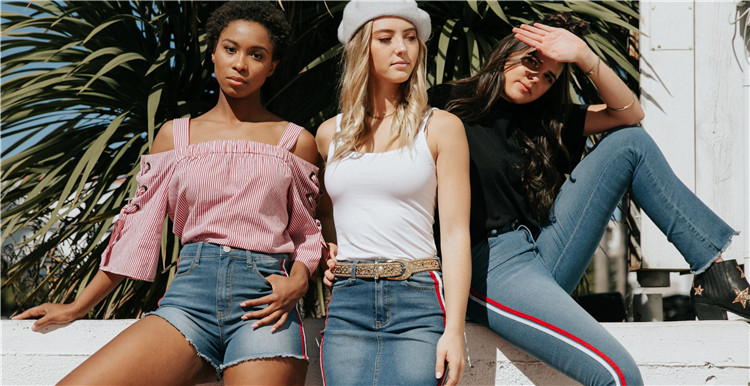 英伦风披肩，欧美长盛不衰的款式