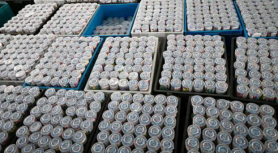 工厂揭秘丨天虹文具：上过央视的制造商，各种荣誉贴满墙