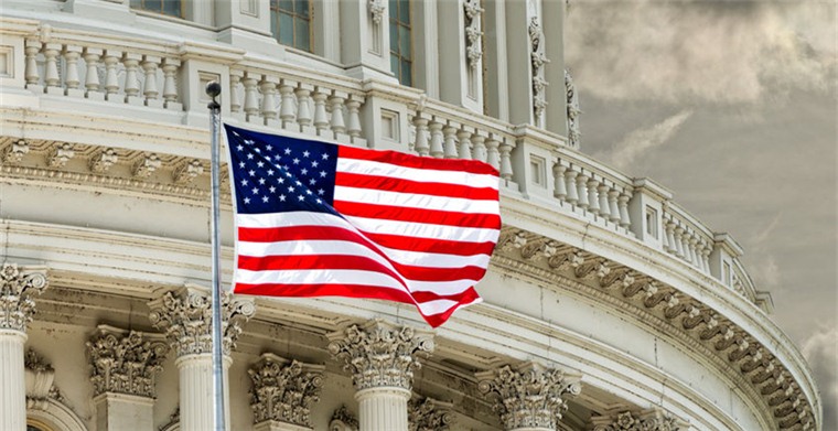 美国参议院通过决议,要求国会限制特朗普的关税权力! 美国参议院通过动议,要求国会限制特朗普的关税权力!