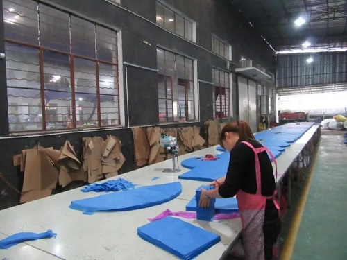 工厂揭秘丨洛克休闲：他家的产品48小时极速发货，还可代理进出口服务