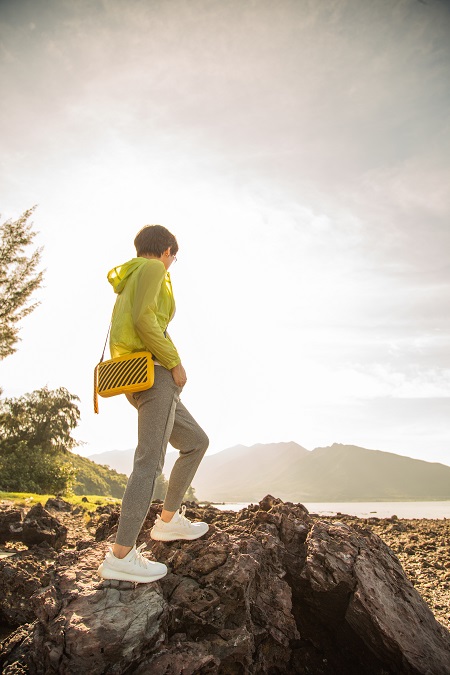 功能旅行双肩包，“玩”遍欧美市场