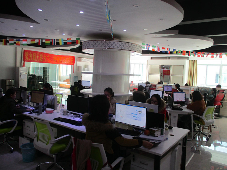 工厂揭秘丨雷樱皮具：年均上新300款，为各大一线品牌代工