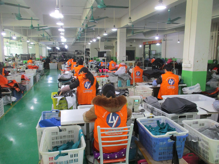 工厂揭秘丨雷樱皮具：年均上新300款，为各大一线品牌代工