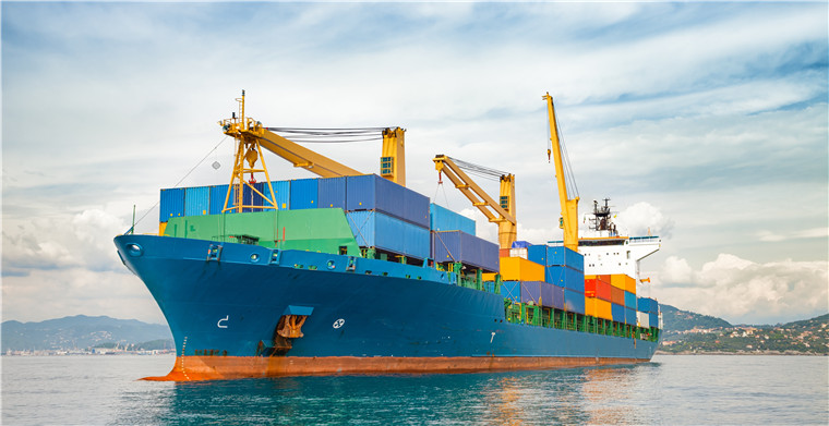 马士基集装箱着火最新进展：船体搁浅沉没，部分集装箱已落海！