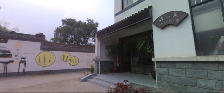 工厂揭秘丨六合工艺品： 他家的礼品折扇风靡日韩，年销500万件