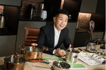 想在外贸推广竞争中突围？学会双管齐下才是重中之重！