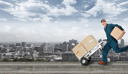 美国：UPS下月将递送5.85亿件包裹，急招9.5万假期工