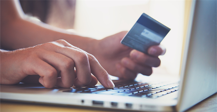 跨境电商难成救命稻草，唯品会聚美优品失声黑五