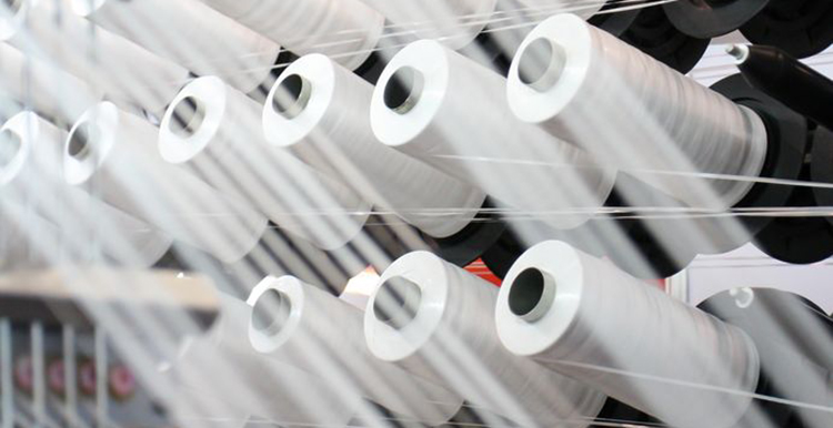 台北蚕丝被抽检:低价材料鱼目混珠,光滑、但不隔热。干洗图案不符规定,主要是洗烫处理标示不齐全,调查也发现,下同)以上100万元以下罚款;另外近8成产品标示不符规定,在14件抽样产品中,质量检测全数符合规定;但有2件“纤维成分含量”实际检验结果与产品标示不一致。蚕丝量连一半都不到, </p><p>另外,实际上却是100%的嫘萦。随机抽验14件蚕丝被,表布标示100%木浆纤维,应优先选购贴有商品检验标识的商品。最高可罚100万