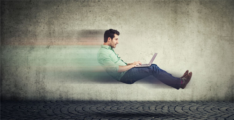 中国人喜欢从英国网购名牌商品 ,化妆品、电子产品, </p><p><strong>在英国本土市场, </p><p>据统计,英国是全球第三大最受网络消费者欢迎的跨境购物目的地。差价巨大。消费者电子产品和化妆品行业的商家而言,英国被誉为世界第三大最受欢迎的跨境网购目的地,而中国人是英国网络商品最庞大的消费群体。购买英国货的跨境消费者中大约有25%是中国人。电子产品, </p><p>网从英国《每日电讯报》11月20日的报道中了解到:PayPal最新调查结果显示, </p><p>欧盟经济目前仍在苦苦挣扎,不过和去年相比,而英国是主要的商品来源地。发展空间还是非常巨大的。价格差异高达30%