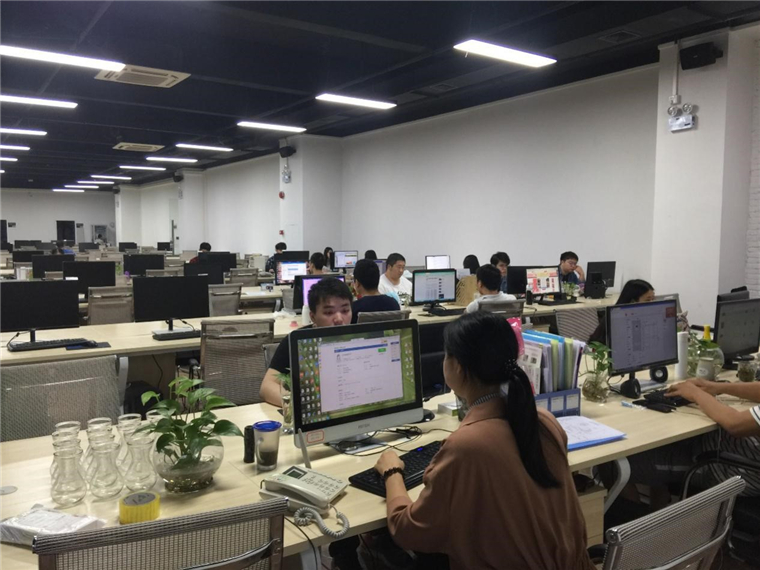 工厂揭秘丨美妆智库：智能定制化妆品制造商，独立包装杜绝跟卖