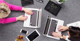 Facebook广告与Google AdWords:您应该使用哪些广告?