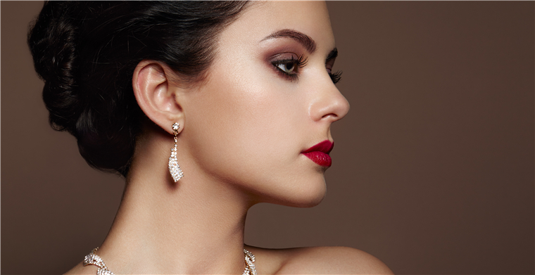 一次源自于西湖的思考，帮助这个品牌名扬国际市场