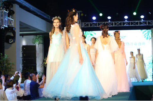 一次源自于西湖的思考，帮助这个品牌名扬国际市场