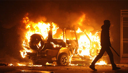 ​法国暴乱升级“烧”至比利时，导致部分交通阻塞或停工