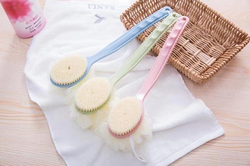 双面两用洗浴刷，在亚马逊销量连年走高