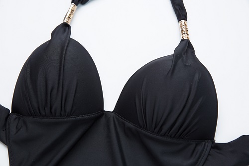 开发多平台爆款，这款金属连体泳装很抢手！