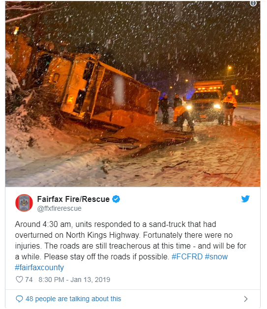 美国大半地区遭遇风暴袭击，公路交通瘫痪，百余航班取消