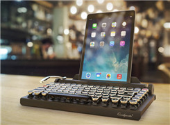 复古机械蓝牙键盘，每一个敲击声都能让你怀旧