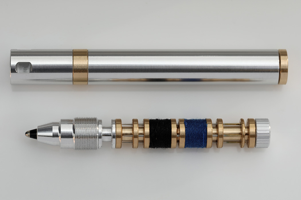 EDC飞镖笔，巧妙容纳一套缝纫工具