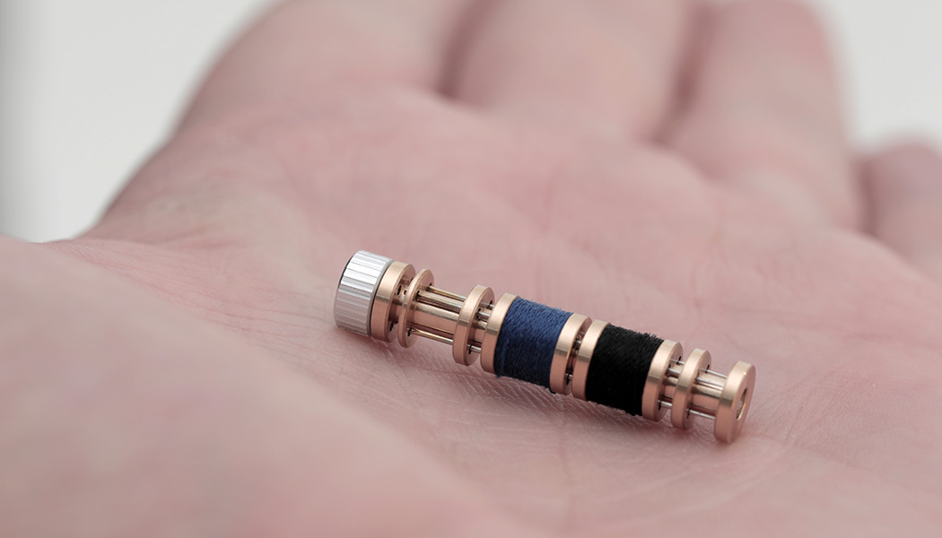 EDC飞镖笔，巧妙容纳一套缝纫工具