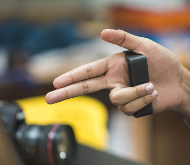 KAI手势控制器，未来的通用远程控制