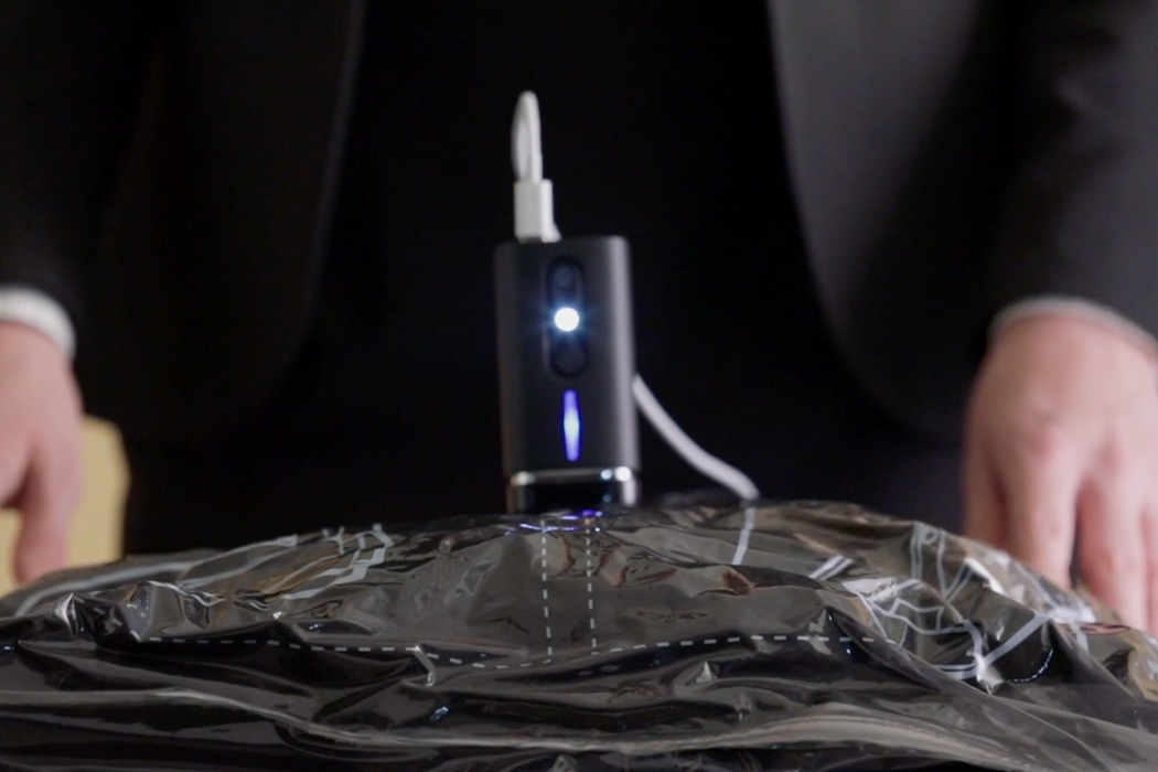 手持式真空吸尘器，使空间高效包装