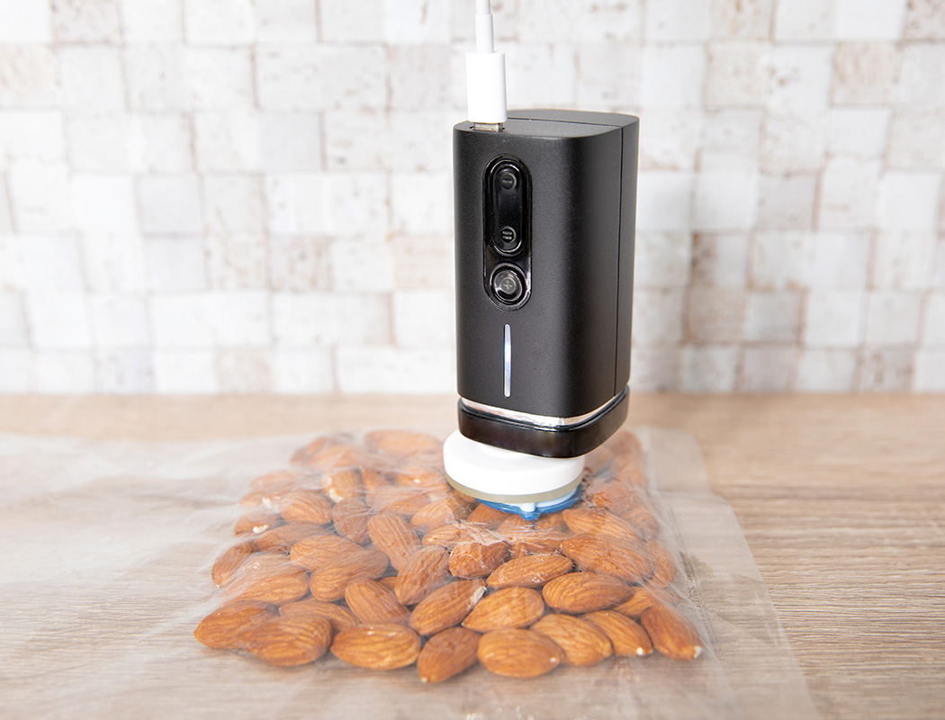 手持式真空吸尘器，使空间高效包装