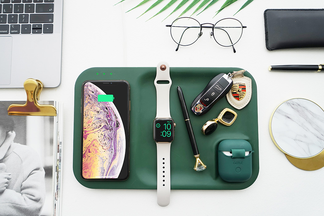 时尚的设计风格，可为5款苹果设备充电