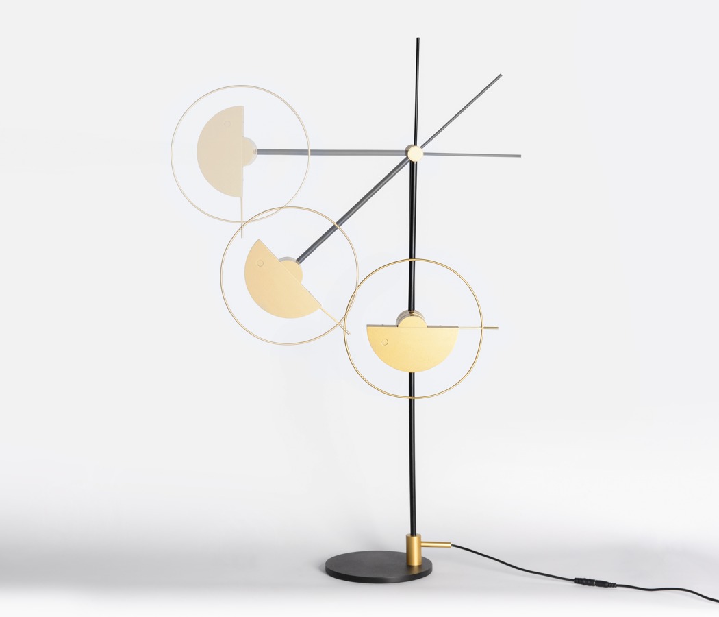 记忆功能的灯光，适合用在家中的每个地方