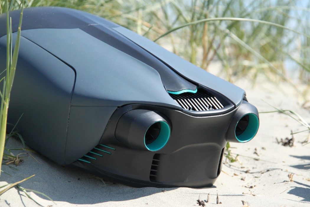 cuda喷气式背包可以让你在水下飞行