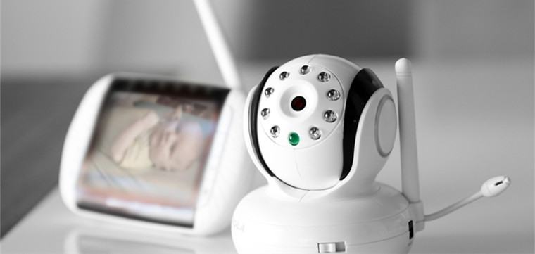 智能双网报警主机，99个防区让你安心出行