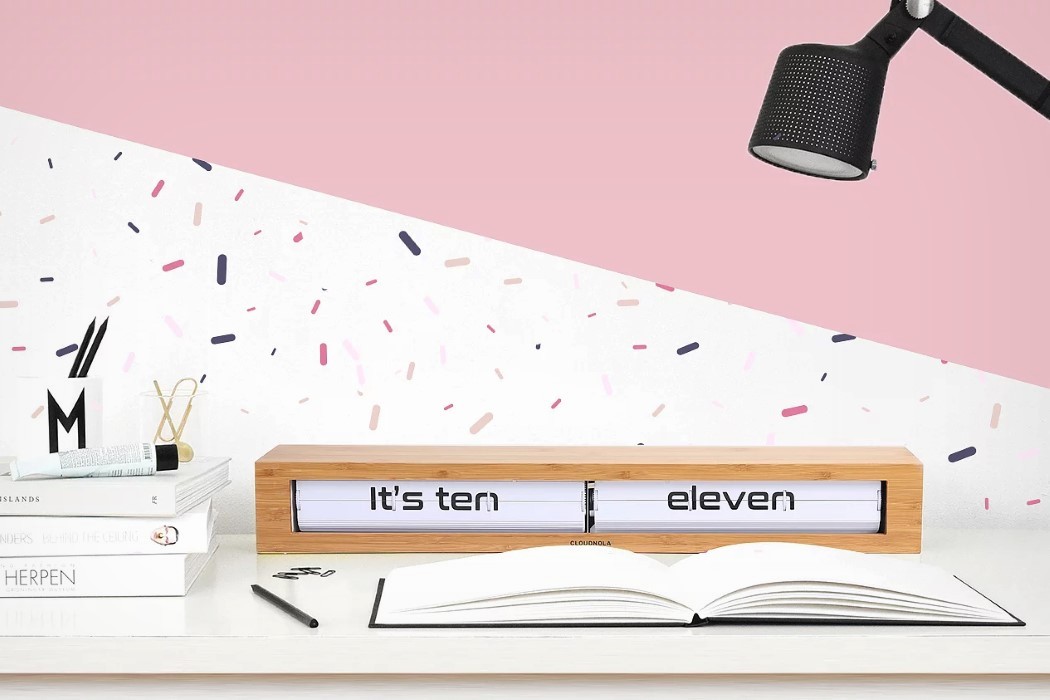 独特的时钟，从文字上告诉你时间