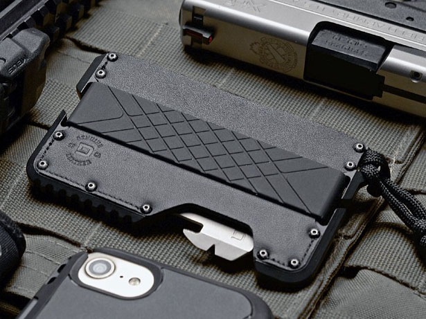 多功能战术钱包，户外爱好者的挚爱